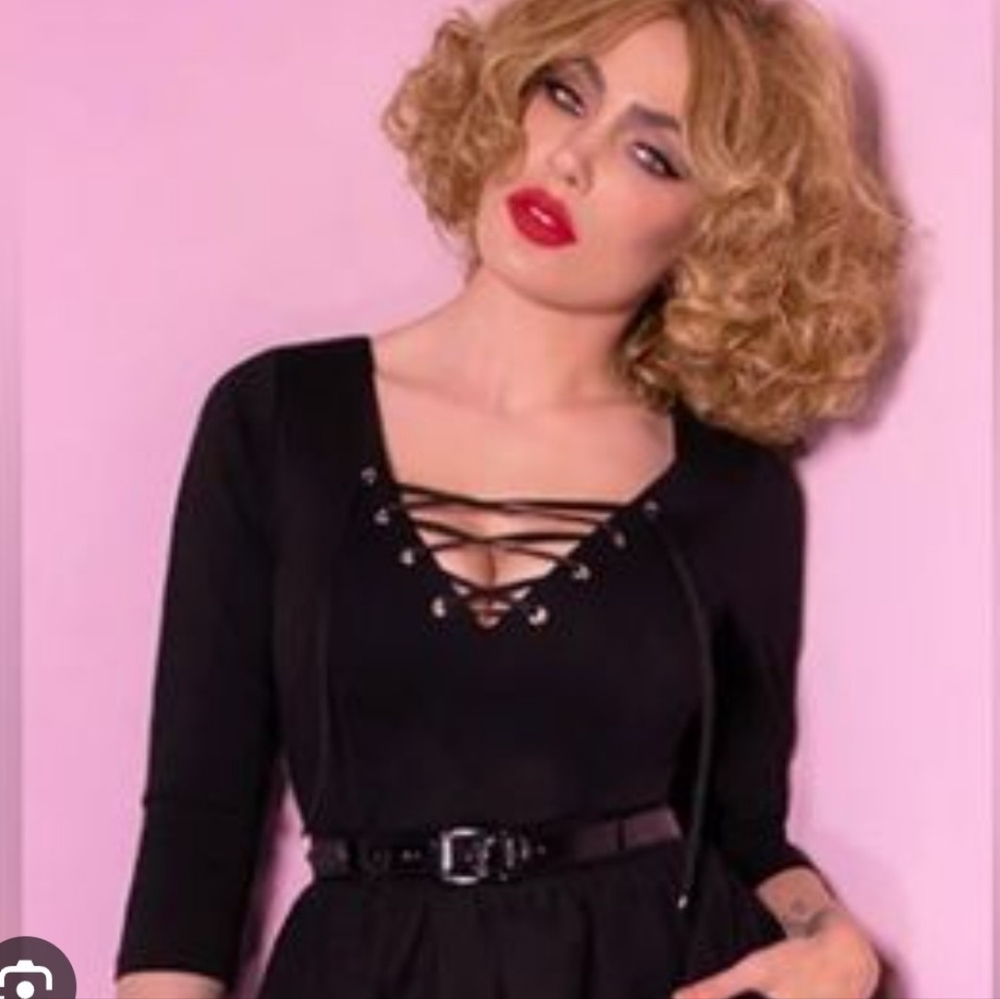Vixen Miss Kitty Lace up top